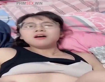 Enton Girl любит третий раунд и счастливчика