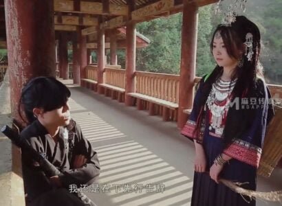 Ученика 12 -го класса была распространена горячий клип со своим парнем